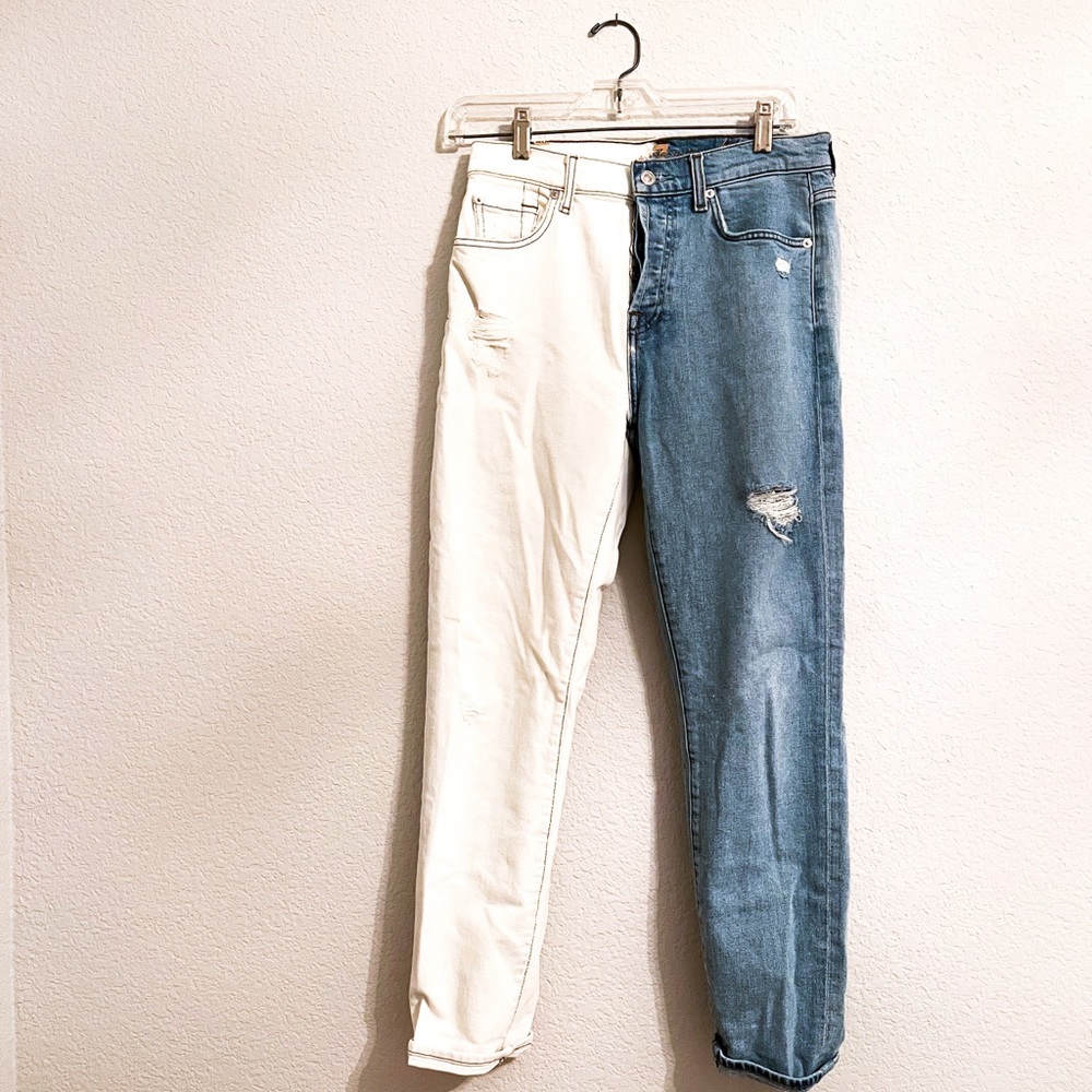 7 For All Mankind - Picture 2 of 3